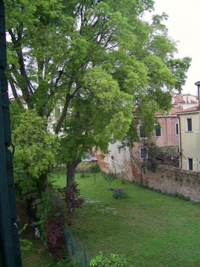 Bed and Breakfast Dorsoduro461 Venecia Exterior foto